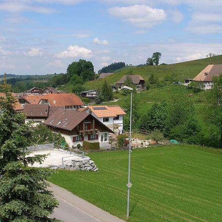 Gasthof Rössli Wyssachen Exteriör bild